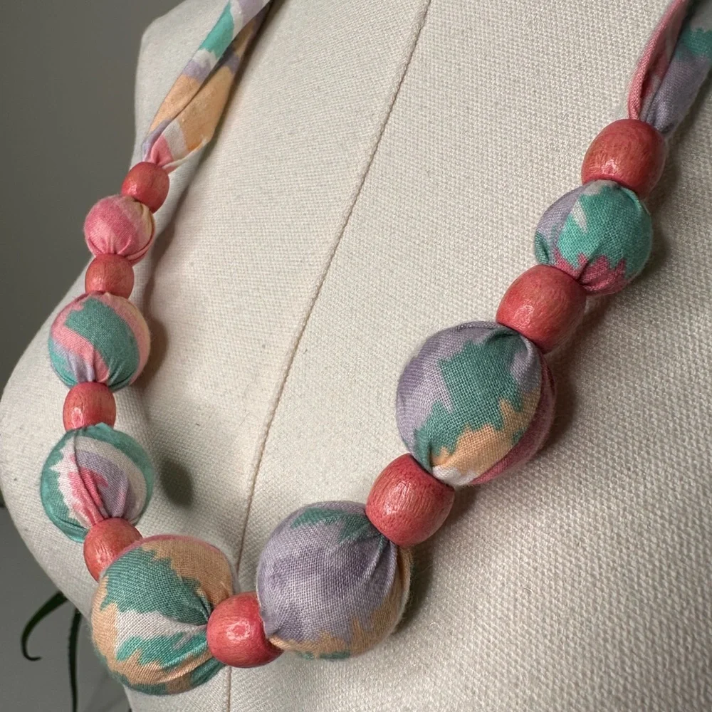 VTG 80s Fabric Wrapped Bead Necklace Multicolor Statement Adjustable Tie Jewelry - Picture 4 of 6